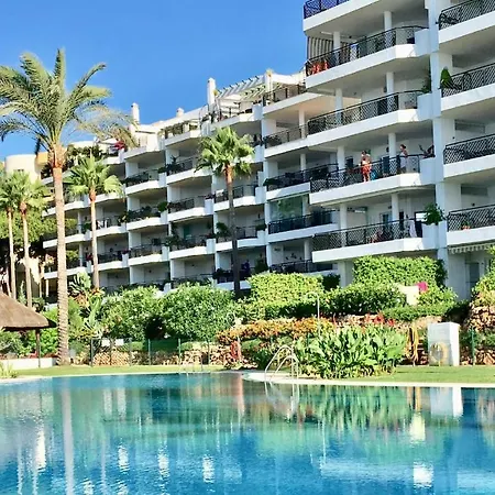 Mi Capricho Beachfront- P300 - With Sea View Apartment *